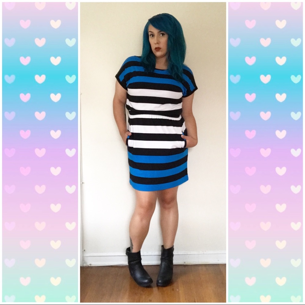Soho Black White Blue Striped Mini Dress w/Pockets